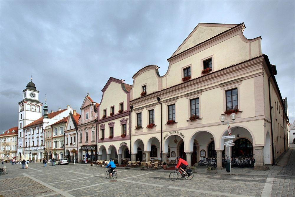 Hotel Zlata Hvezda Třeboň Exterior foto